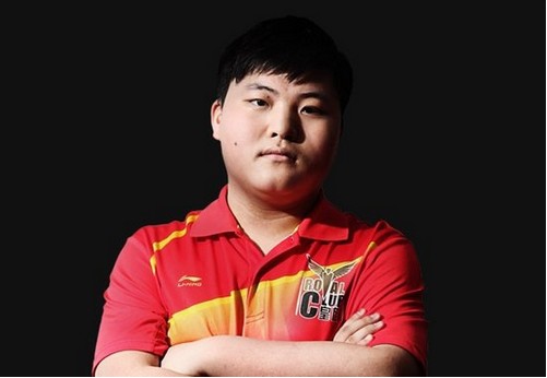 UZI:所有欠我的冠军 现在都该还给我了
